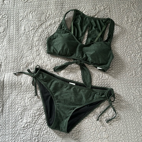 Kona Sol Bikini - Picture 1 of 4